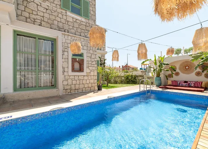 Cerenity Alacati מלון