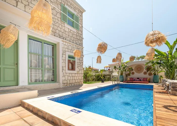 מלון Cerenity Alacati Çeşme