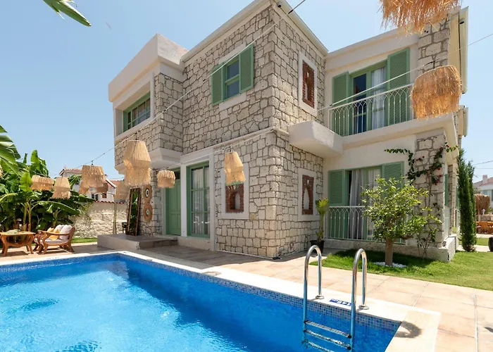 מלון Cerenity Alacati