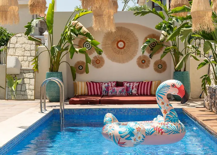 Cerenity Alacati מלון Çeşme